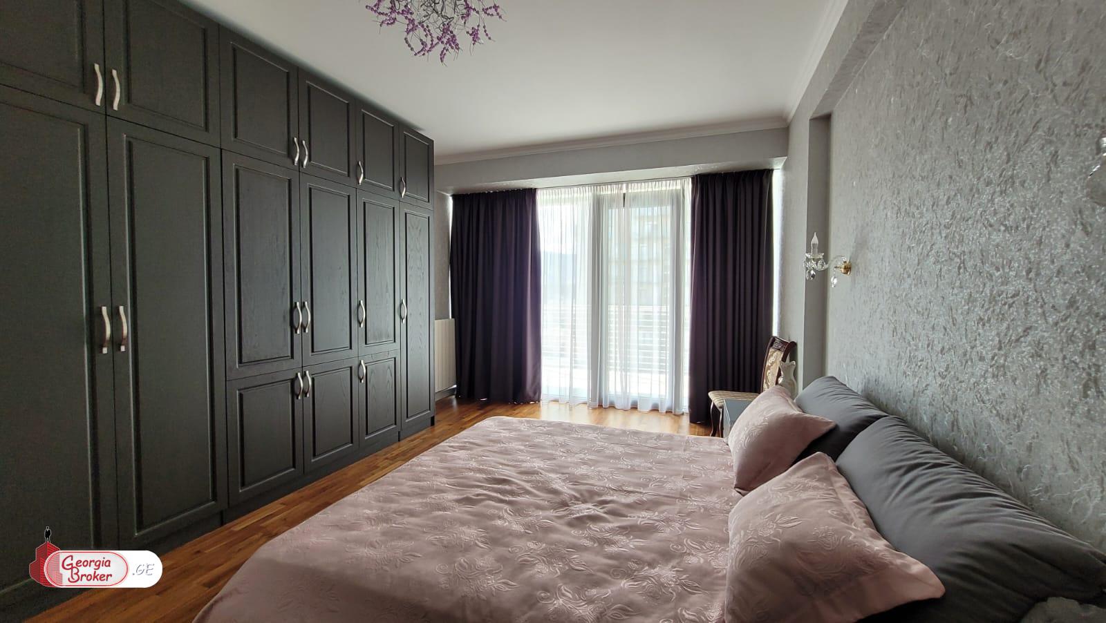 nearly repaired 5-room apartment for sale